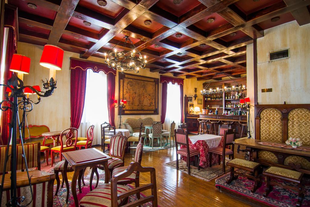 Hotel I Due Foscari Буссето Екстер'єр фото