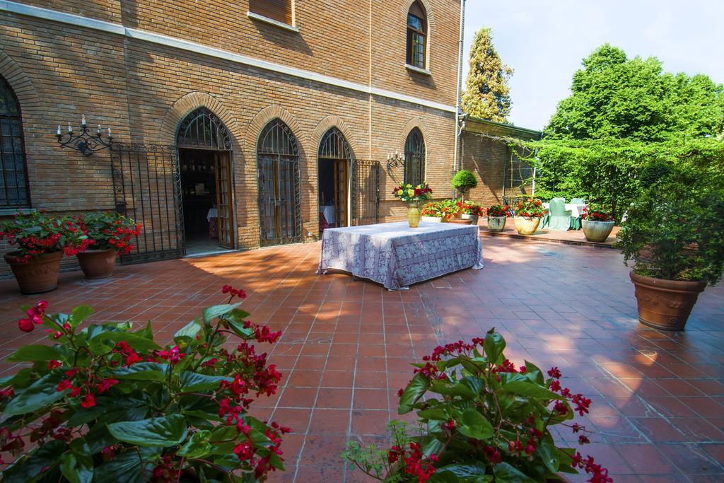 Hotel I Due Foscari Буссето Екстер'єр фото